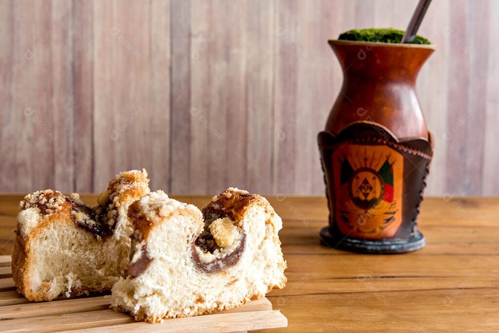 Chimarrão com cuca, tradição alemã.